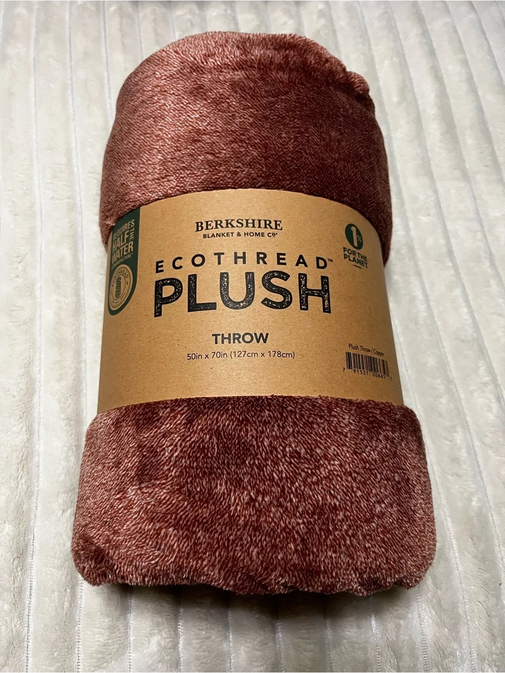 Berkshire Plush Throw Blanket in Copper